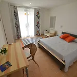 Clara Nocleg ze śniadaniem 4*