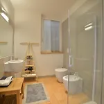 Clara Nocleg ze śniadaniem 4*