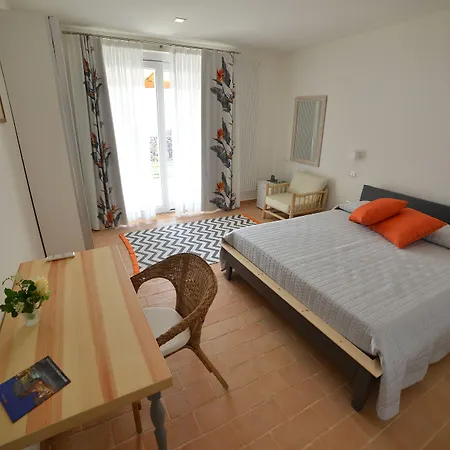 Clara Couette-café 4*