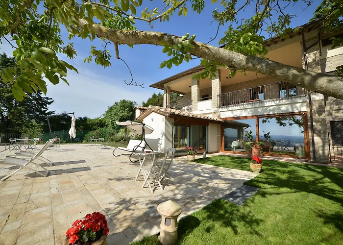 Clara Bed & Breakfast 4*