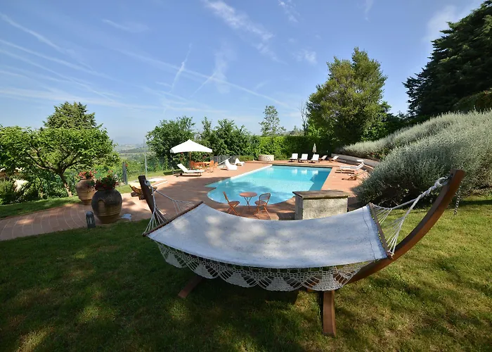 Clara Bed & Breakfast