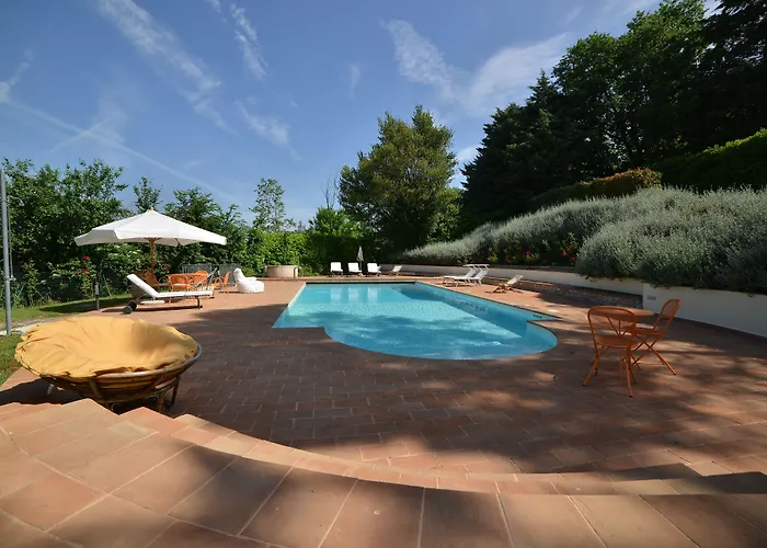 Clara Bed and Breakfast 4*