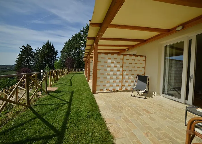 Bed & Breakfast Clara 4*